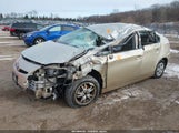 Toyota Prius Three JTDKN3DU2B0313692 fotografie