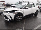 Toyota C-Hr Xle JTNKHMBX9L1084235 fotografie