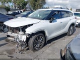 Toyota Highlander Platinum 5TDFZRAH8NS095582 снимка