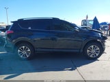 Toyota Rav4 Hybrid Xle JTMRJREV6JD245215 снимка