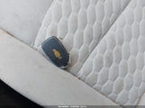Chevrolet Equinox Ls 2GNAXREV0J6146939 снимка
