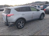 Toyota Rav4 Xle JTMRFREV7JJ251883 снимка