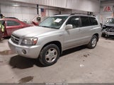 Toyota Highlander Limited V6 JTEEP21A150131607 photo