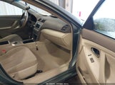 Toyota Camry Le 4T1BF3EK4BU749040 снимка