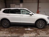 Volkswagen Tiguan 3VV2B7AXXMM12909 снимка