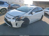Toyota Prius Three JTDKN3DU9D5578454 снимка