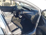 Toyota Prius Two JTDKBRFU3H3039211 снимка