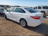 Toyota Camry Le 4T1BF1FK0HU704706 снимка