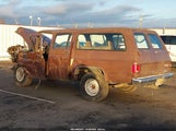 Chevrolet Suburban R20 1GNGR26K1JF166767 снимка