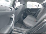Volkswagen Jetta 2.0L S 3VW2K7AJ1FM332065 снимка