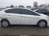 Toyota Prius Plug-In JTDKN3DP2E3051430 снимка