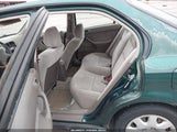 Honda Civic Value Package 2HGEJ6615YH532794 снимка