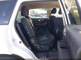 Nissan Pathfinder Sv 5N1DR2MM4JC631507 снимка