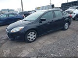 Ford Focus S 1FADP3E22DL349843 photo