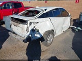 Toyota Prius Two JTDKBRFUXG3014577 снимка