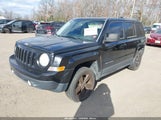 Jeep Patriot Latitude 1C4NJRFB3DD221896 снимка