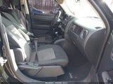 Jeep Patriot Latitude 1C4NJRFB3DD221896 снимка