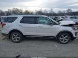 Ford Explorer Xlt 1FM5K8D89HGD95115 fotografie