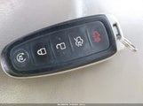 Ford Escape Titanium 1FMCU0JD8HUA75905 fotografie