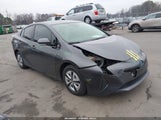 Toyota Prius Two Eco JTDKARFU6J3554468 снимка