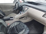 Toyota Prius Two JTDKN3DU2F1916058 снимка