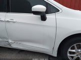 Chrysler Voyager Lx 2C4RC1CG4NR218744 снимка