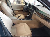 BMW 328Xi WBAVC93507KX57324 снимка