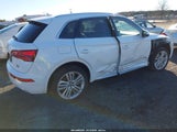 Audi Q5 2.0T Premium/2.0T Tech Premium WA1BNAFY2J2239823 photo