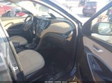 Hyundai Santa Fe Sport 2.4L 5NMZT3LB3HH039741 fotografie