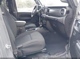Jeep Wrangler Unlimited High Tide 4X4 1C4HJXDG1NW252764 photo