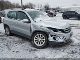 Volkswagen Tiguan Limited 2.0T WVGBV7AX4JK004195 снимка