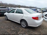 Toyota Corolla Le JTDBU4EE4AJ061050 снимка