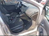 Ford Focus Se 1FADP3F28EL272458 снимка