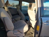 Toyota Sienna Le V6 8 Passenger 5TDKK3DC3CS209260 снимка