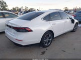 Honda Accord Hybrid Ex-L 1HGCY2F62RA059685 fotografie