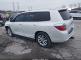 Toyota Highlander Hybrid Limited JTEEW44A982025652 photo