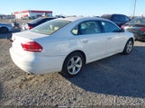 Volkswagen Passat 2.5L Se 1VWBH7A33CC076850 снимка