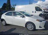 Toyota Corolla Le 5YFBURHE0HP726671 снимка