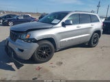 Jeep Grand Cherokee Laredo 4X4 1C4RJFAG8JC180394 photo