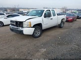 Chevrolet Silverado  Work Truck 1GCRCPEA2BZ195574 снимка