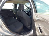 Ford Focus Se 1FADP3K22HL303360 photo