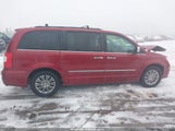 Chrysler Town & Country Touring-L 2C4RC1CG4DR788970 fotografie