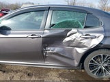 Toyota Camry Se 4T1B11HK7JU035478 photo