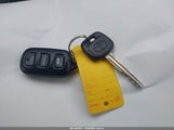 Toyota Camry Le 4T1BE32K94U883942 снимка