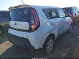 Kia Soul KNDJN2A26F7150339 fotografie
