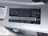 Toyota Corolla Le JTDBU4EE5AJ058884 снимка