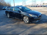 Hyundai Sonata Hybrid Limited KMHE34L1XHA048647 photo