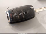 Kia Sorento 2.4L Lx 5XYPG4A34HG278660 photo