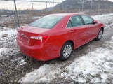 Toyota Camry Le 4T4BF1FKXCR247384 снимка