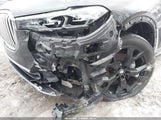 BMW X7 xDrive40I 5UXCW2C04N9L13640 photo